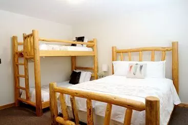 アパートホテル The Aspen Condos