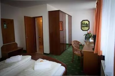 호텔 Ratskeller Thum