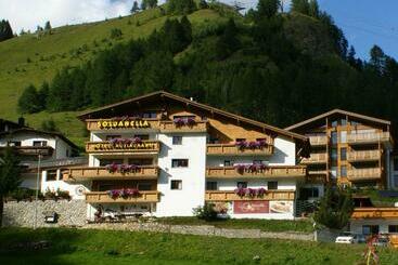 پانسیون Garni Soldanella