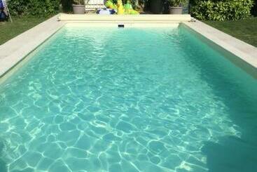 تختخواب و صبحانه Chambres D Hôtes Des Ducs ô Calme De Nevers