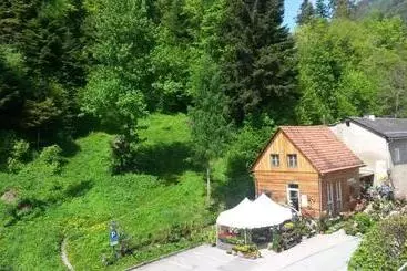 Hotelli Gasthof Lercher