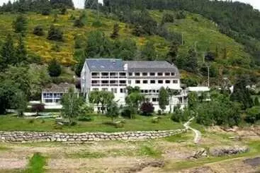 酒店 Garabit Hôtel