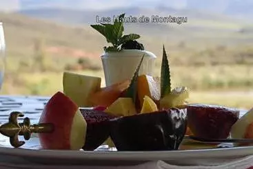 Hotelli Galenia Estate