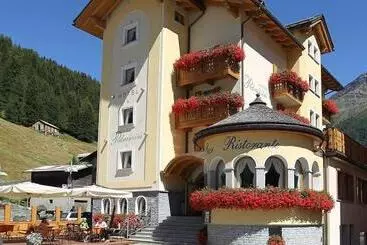 Отель Pedranzini