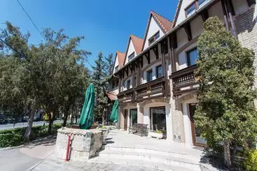 Révész Hotel, Restaurant And Rosa Spa
