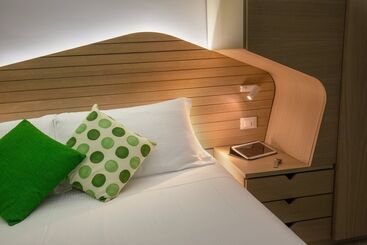 بنسيون Casa Yvorio