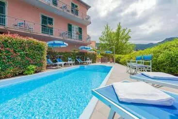 Отель Ca' De Berna