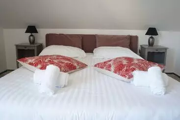 Отель Et Studios Le Marina Baie De La Baule