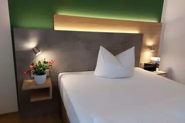 فندق Ring Garni Pflug