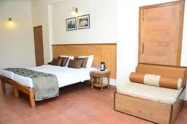 ホテル Upper Deck Resort   Stay And Relax At The Highest Peak Lonavala