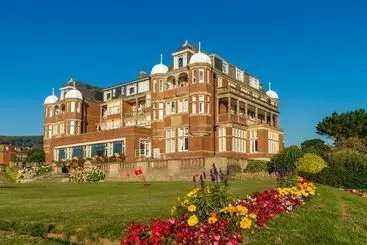 The Victoria Hotel & Source Spa