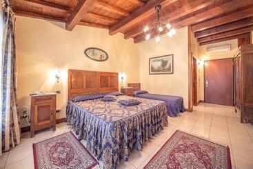 مبيت وإفطار Monte Tondo Winery