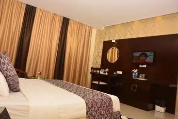Hotel Golden Palace