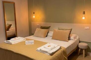 مبيت وإفطار Palazzo Raffaella Casa Vacanze