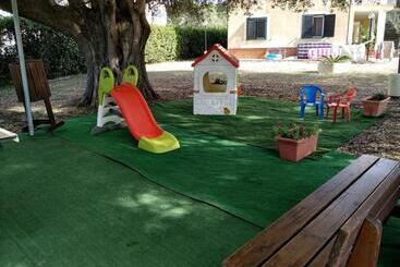 מלון דירות Elvira Residence Villammare