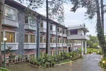 Hotel Club Mahindra Naukuchiatal