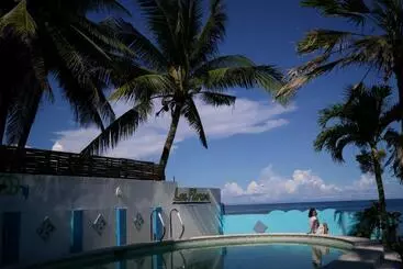 Hotel Las Flores Beachside