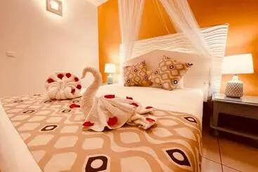 ホテル Résidence Tropicana Suites