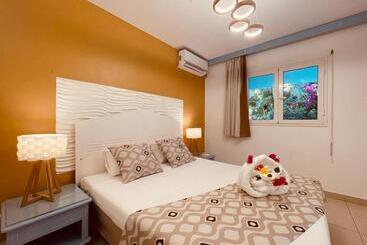 酒店 Résidence Tropicana Suites