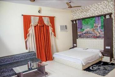 فندق Sanctuary Resort