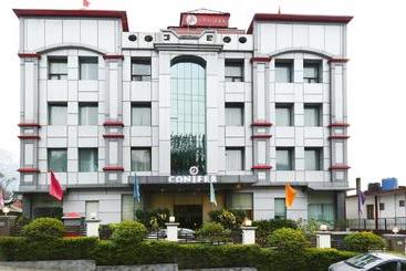 ホテル Treebo Trend Gk Conifer