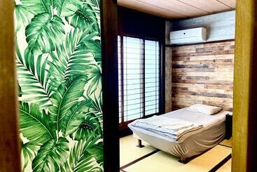 Drive In Ichinomiya Motel