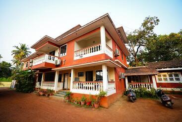 Pension Nomadgao Vila Nova   Comfort, Great Views, Fast Wifi & Interesting People