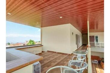 Hotell Reddoorz Near Bns Batu