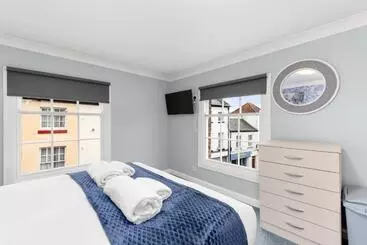 Hotelli Town House Rooms