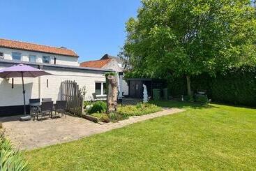 Roos Guesthouse Holiday Appartements