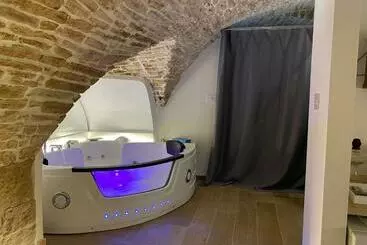 Aamiaismajoitus (B&B) Suite Spa Of Dreams