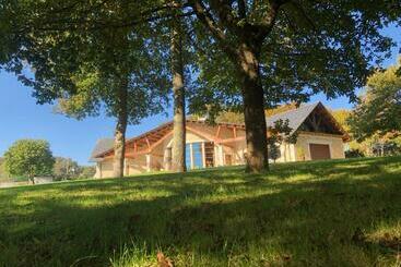 בית מלון כפרי Batán