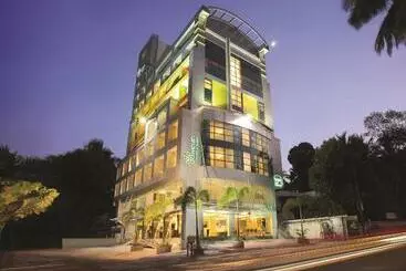 Biverah Hotel & Suites