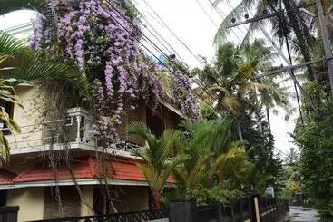 Hotel Oceanic Beach Residency