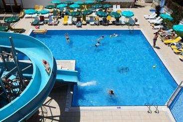 בית מלון כפרי Sea Bird