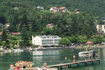 هتل آپارتمان Camp De Base Sur Le Lac Du Bourget