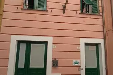 Majatalo Elicriso Apartment Affittacamere