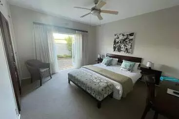 Pension Moments Guesthouse, Kleinmond