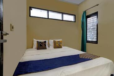 Hôtel Spot On 91116 Pelangi Residence Syariah