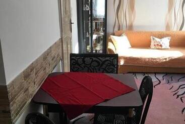 פנסיון Dombi Porta