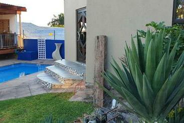 פנסיון Aloe View Guesthouse