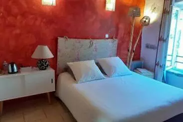 Bed and Breakfast Au Coeur Du Caylar