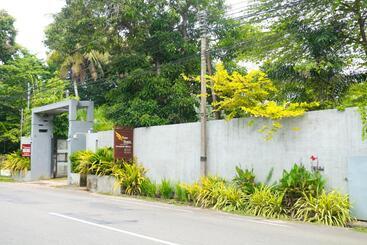 Pensió Venus Heaven Luxurious Villa