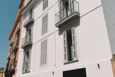 Boutique Hotel Petit Montisión