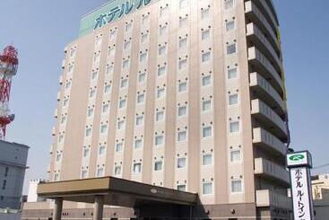 בית מלון כפרי Route Inn Nanao Ekihigashi