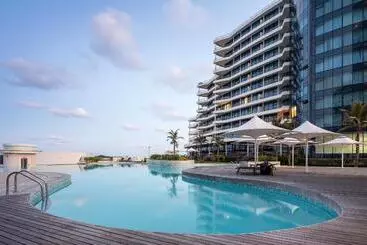 هتل The Capital Pearls