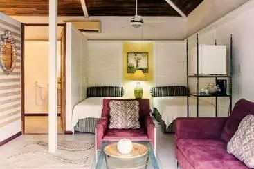 בית מלון כפרי The Place