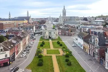 Aamiaismajoitus (B&B) La Demeure Numéro 5