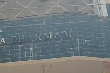 בית מלון כפרי Daya Dharma Residency