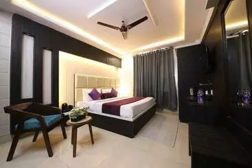 Hotel Sukoon